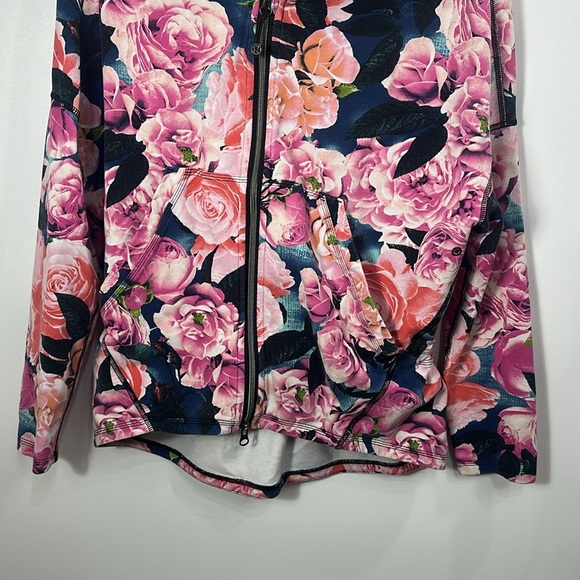 Lululemon Hold Your Om hoodie in secret garden floral size 4 - Picture 3 of 11